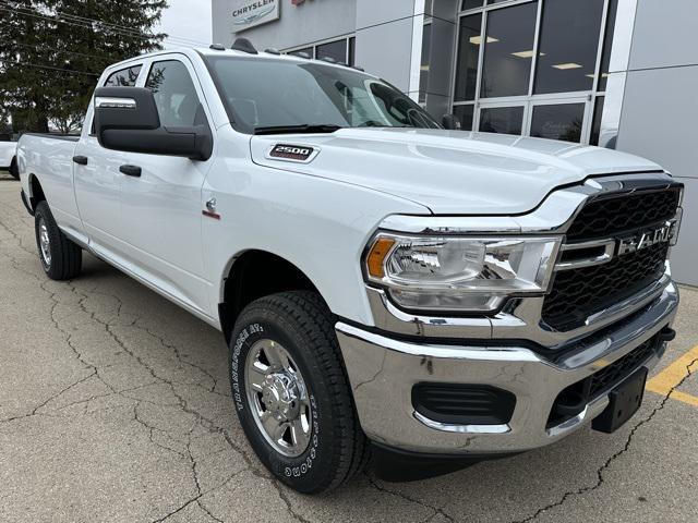 2024 RAM Ram 2500 RAM 2500 TRADESMAN CREW CAB 4X4 8 BOX