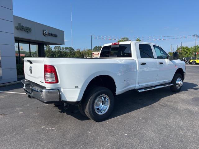2024 RAM Ram 3500 RAM 3500 TRADESMAN CREW CAB 4X4 8 BOX