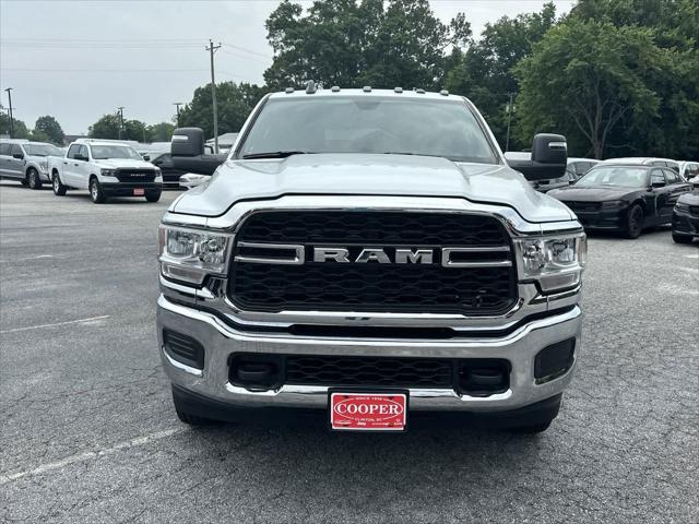 2024 RAM Ram 3500 RAM 3500 TRADESMAN CREW CAB 4X4 8 BOX