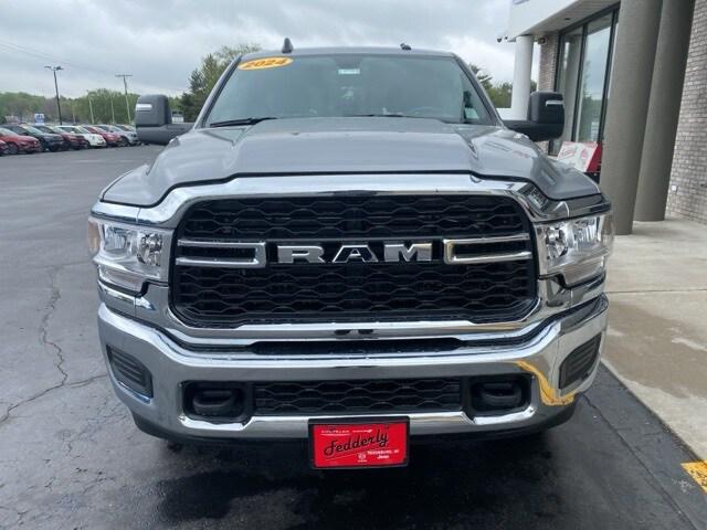 2024 RAM Ram 2500 RAM 2500 TRADESMAN CREW CAB 4X4 64 BOX