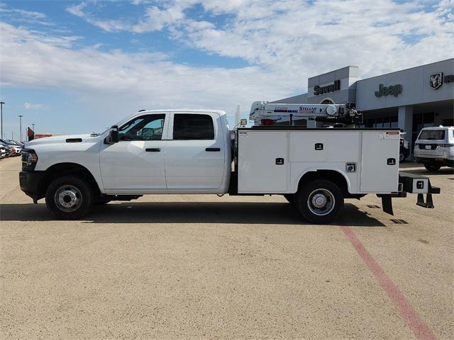 2024 RAM Ram 3500 Chassis Cab RAM 3500 TRADESMAN CREW CAB CHASSIS 4X4 60 CA