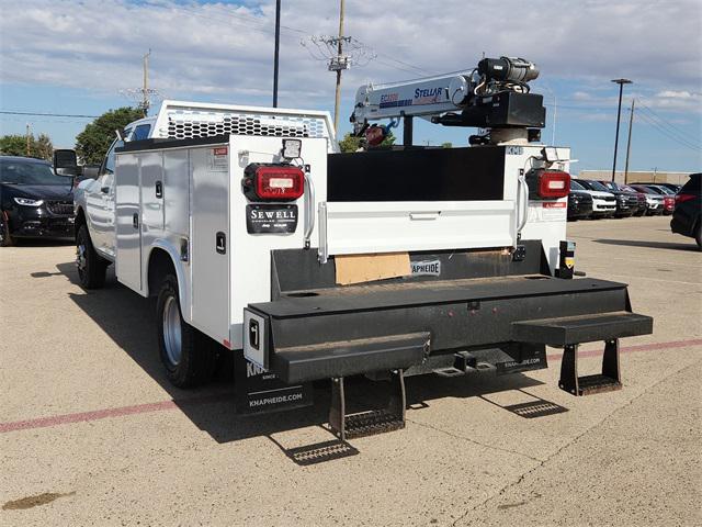 2024 RAM Ram 3500 Chassis Cab RAM 3500 TRADESMAN CREW CAB CHASSIS 4X4 60 CA