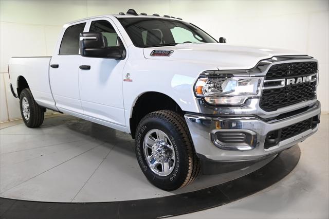 2024 RAM Ram 2500 RAM 2500 TRADESMAN CREW CAB 4X4 8 BOX