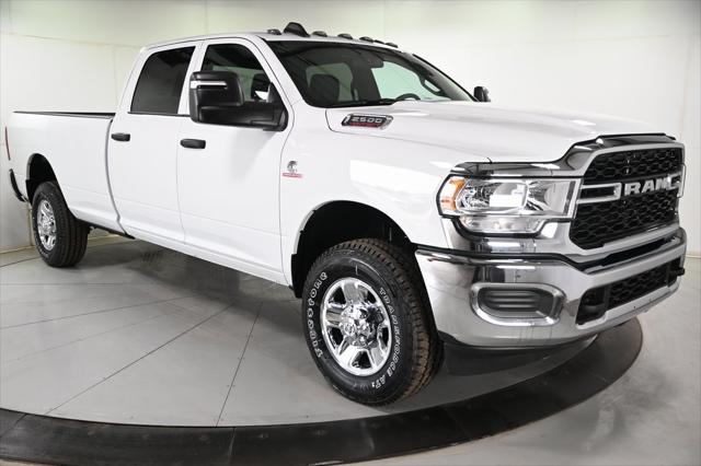 2024 RAM Ram 2500 RAM 2500 TRADESMAN CREW CAB 4X4 8 BOX