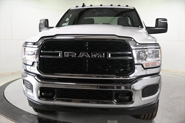 2024 RAM Ram 2500 RAM 2500 TRADESMAN CREW CAB 4X4 8 BOX