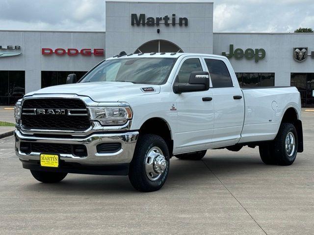 2024 RAM Ram 3500 RAM 3500 TRADESMAN CREW CAB 4X4 8 BOX