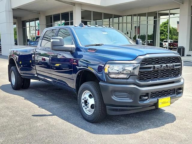 2024 RAM Ram 3500 RAM 3500 TRADESMAN CREW CAB 4X4 8 BOX