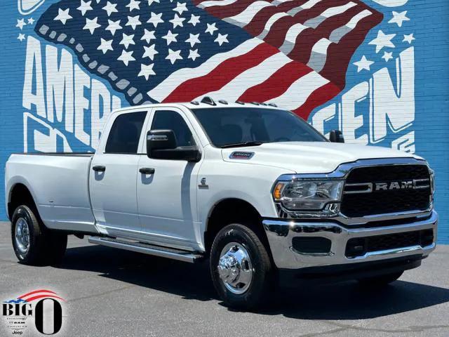 2024 RAM Ram 3500 RAM 3500 TRADESMAN CREW CAB 4X4 8 BOX