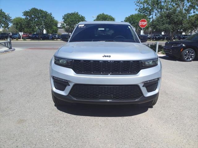 2024 Jeep Grand Cherokee GRAND CHEROKEE LIMITED 4X4