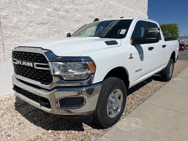 2024 RAM Ram 3500 RAM 3500 BIG HORN CREW CAB 4X4 64 BOX