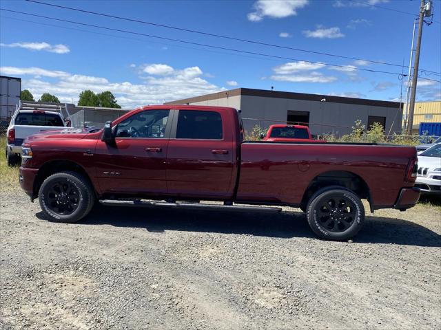 2024 RAM Ram 3500 RAM 3500 LARAMIE CREW CAB 4X4 8 BOX