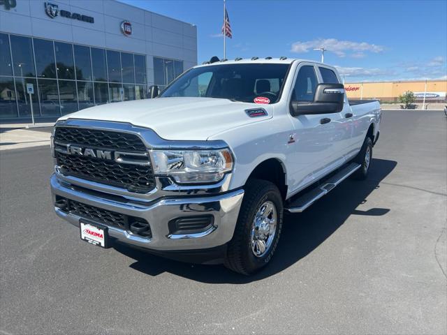 2024 RAM Ram 2500 RAM 2500 TRADESMAN CREW CAB 4X4 8 BOX