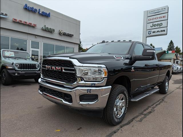 2024 RAM Ram 2500 RAM 2500 TRADESMAN CREW CAB 4X4 8 BOX