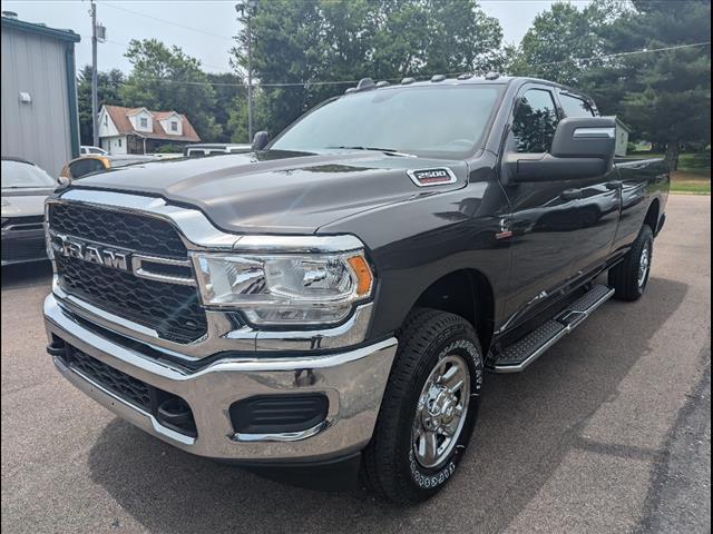 2024 RAM Ram 2500 RAM 2500 TRADESMAN CREW CAB 4X4 8 BOX