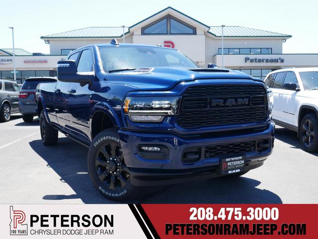 2024 RAM Ram 3500 RAM 3500 LIMITED CREW CAB 4X4 8 BOX