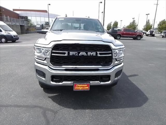 2024 RAM Ram 3500 RAM 3500 TRADESMAN CREW CAB 4X4 8 BOX