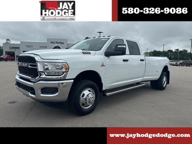 2024 RAM Ram 3500 RAM 3500 TRADESMAN CREW CAB 4X4 8 BOX