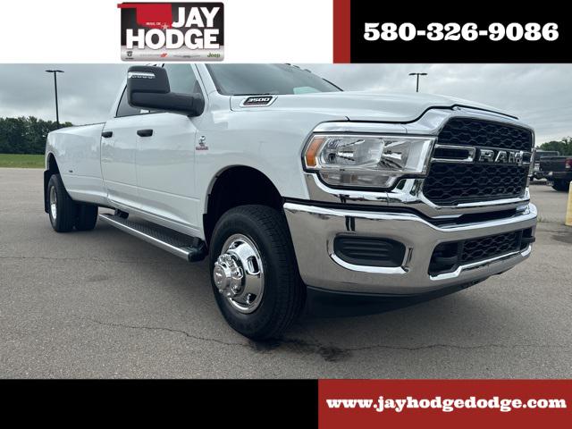 2024 RAM Ram 3500 RAM 3500 TRADESMAN CREW CAB 4X4 8 BOX