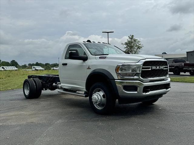 2024 RAM Ram 5500 Chassis Cab RAM 5500 TRADESMAN CHASSIS REGULAR CAB 4X2 84 CA