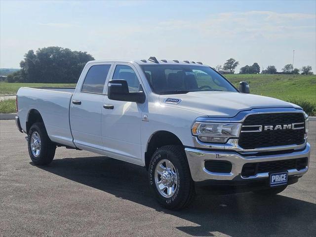 2024 RAM Ram 2500 RAM 2500 TRADESMAN CREW CAB 4X4 8 BOX