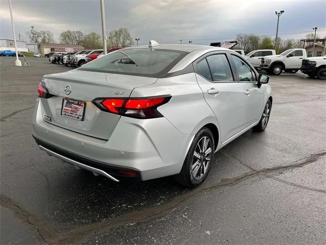 2021 Nissan Versa SV Xtronic CVT