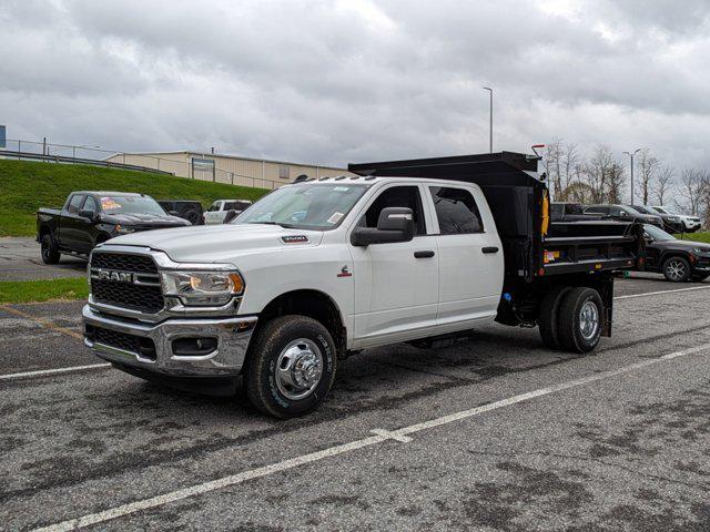 2024 RAM Ram 3500 Chassis Cab RAM 3500 TRADESMAN CREW CAB CHASSIS 4X4 60 CA