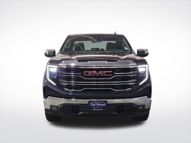 2022 GMC Sierra 1500 4WD Crew Cab Standard Box SLT