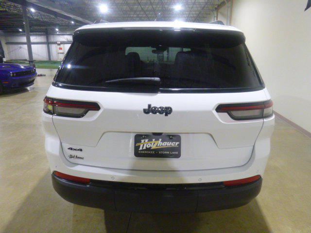 2024 Jeep Grand Cherokee L Altitude 4x4