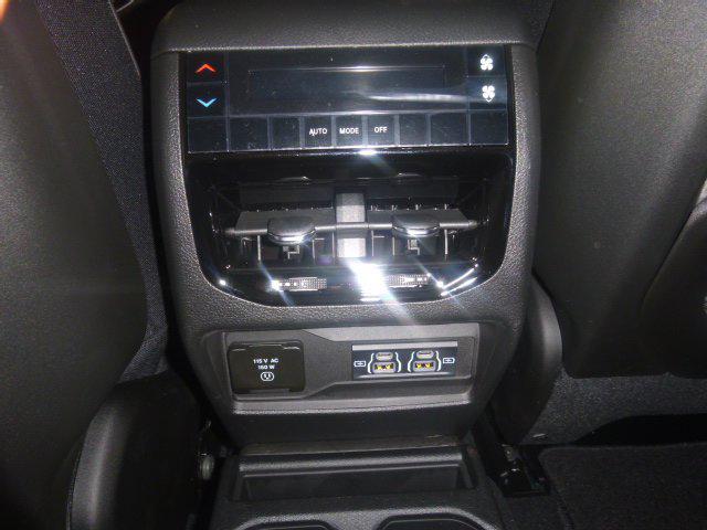2024 Jeep Grand Cherokee L Altitude 4x4