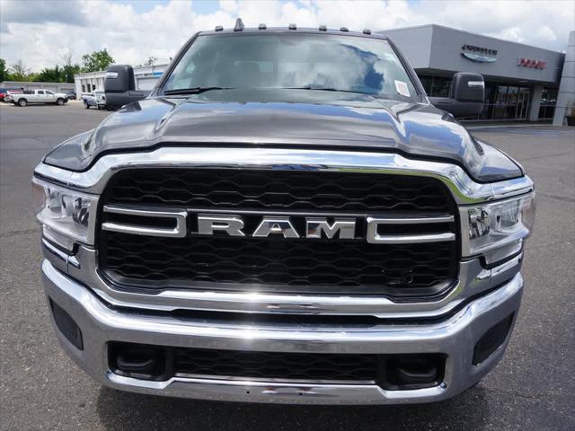 2024 RAM Ram 3500 RAM 3500 TRADESMAN CREW CAB 4X4 8 BOX