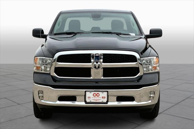 2024 RAM Ram 1500 Classic RAM 1500 CLASSIC TRADESMAN QUAD CAB 4X4 64 BOX