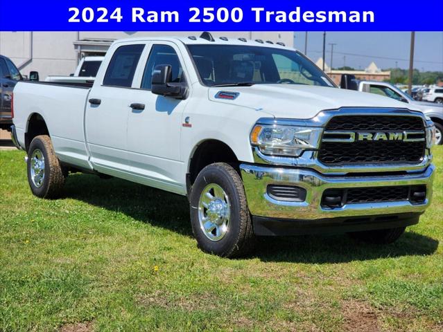 2024 RAM Ram 2500 RAM 2500 TRADESMAN CREW CAB 4X4 8 BOX