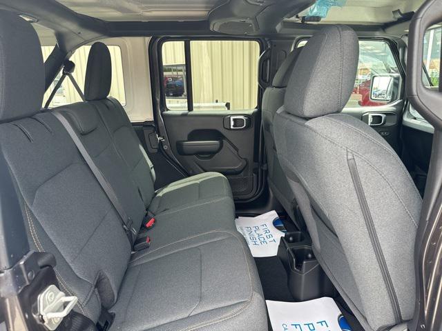 2024 Jeep Wrangler 4-Door Sport RHD 4x4