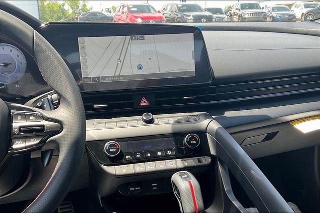 New 2024 Hyundai Elantra For Sale in Olive Branch, MS