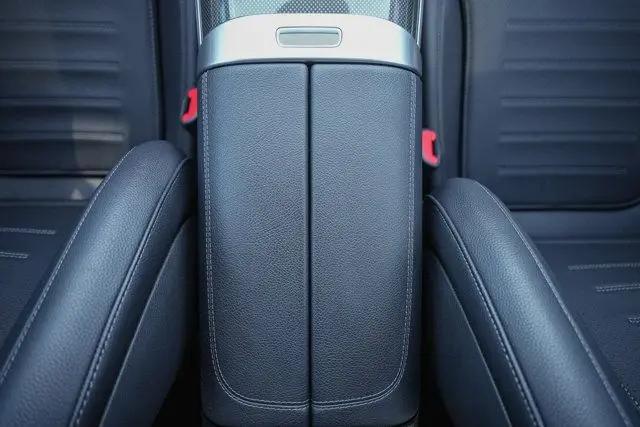 2024 Mercedes-Benz C-CLASS C 300 C 300