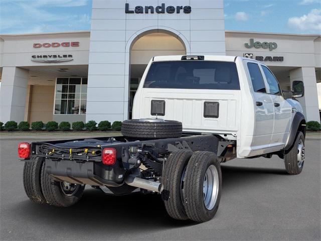 2024 RAM Ram 5500 Chassis Cab RAM 5500 TRADESMAN CHASSIS CREW CAB 4X4 84 CA