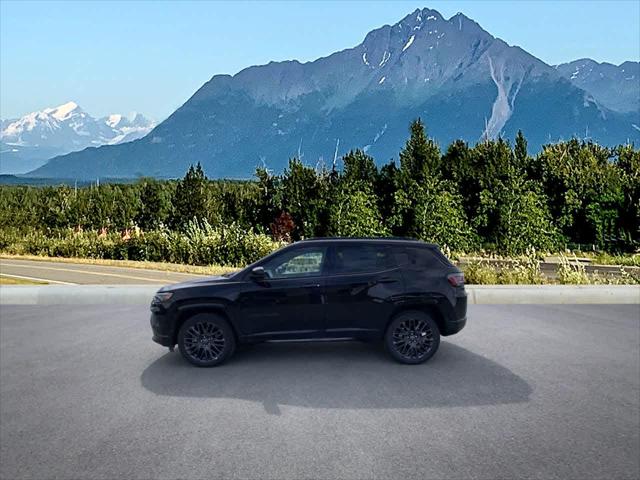 2024 Jeep Compass COMPASS LIMITED 4X4