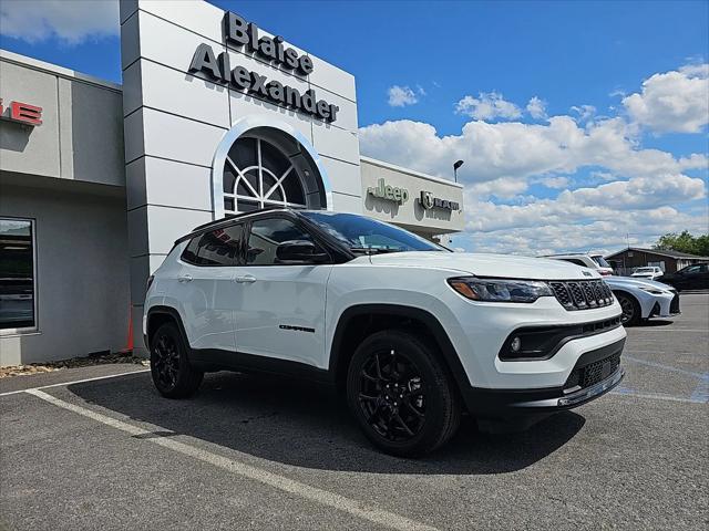 2024 Jeep Compass COMPASS LATITUDE 4X4