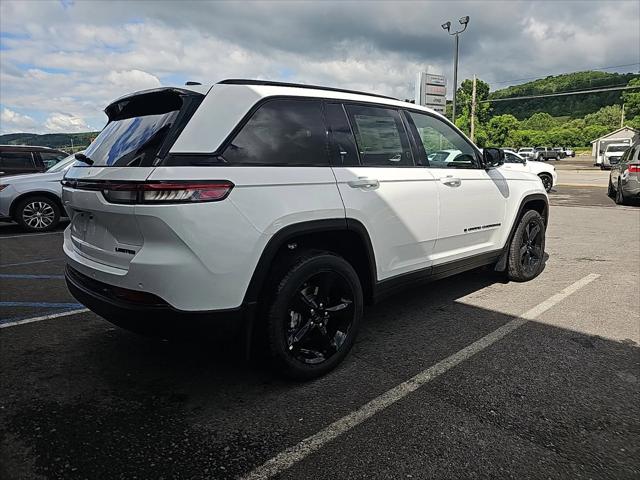 2024 Jeep Grand Cherokee GRAND CHEROKEE LIMITED 4X4