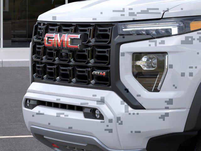 2024 GMC Canyon 4WD AT4