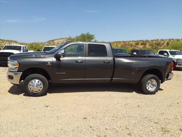 2024 RAM Ram 3500 RAM 3500 LARAMIE CREW CAB 4X4 8 BOX