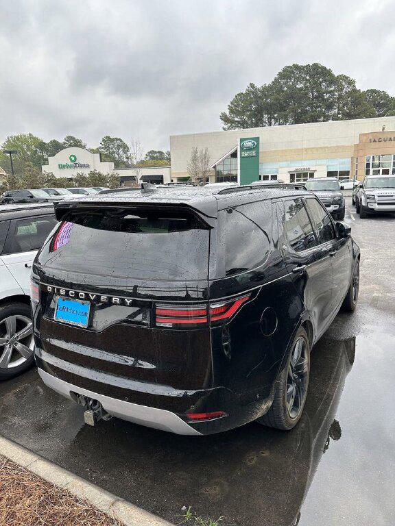 2024 Land Rover Discovery P360 Metropolitan Edition