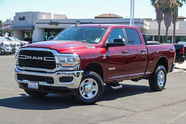 2022 RAM 2500 Big Horn Crew Cab 4x4 64 Box