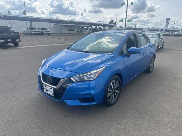 2021 Nissan Versa SV Xtronic CVT