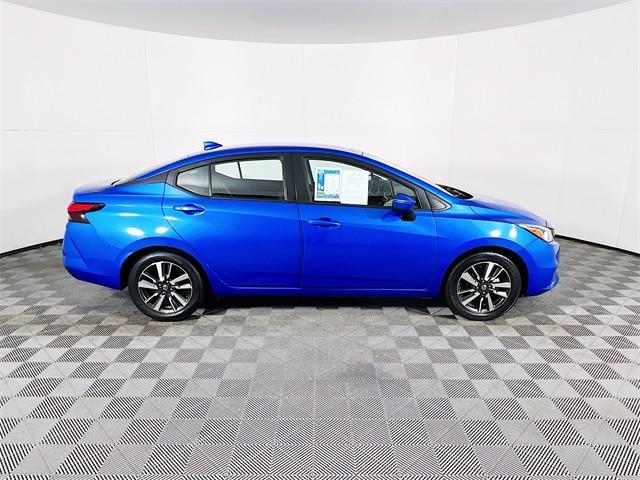 2021 Nissan Versa SV Xtronic CVT