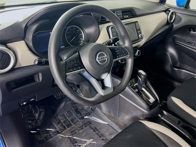 2021 Nissan Versa SV Xtronic CVT
