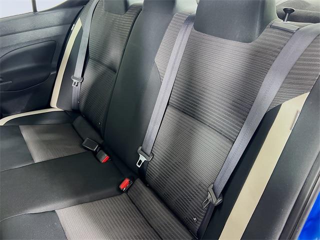 2021 Nissan Versa SV Xtronic CVT