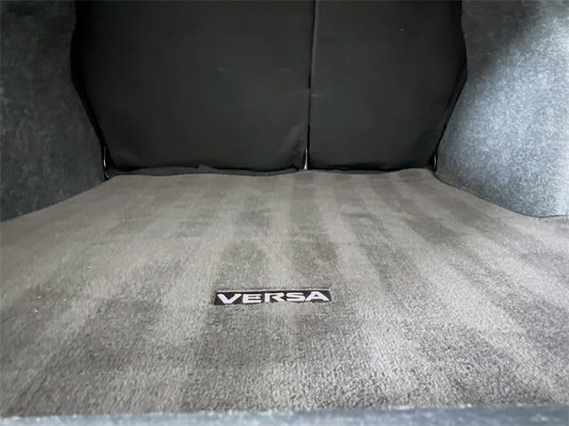 2021 Nissan Versa SV Xtronic CVT