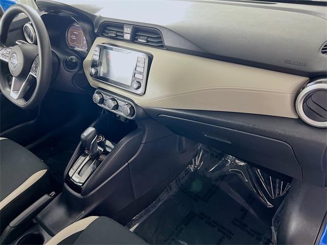 2021 Nissan Versa SV Xtronic CVT