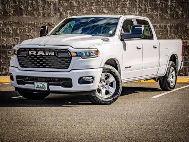 2025 RAM Ram 1500 RAM 1500 BIG HORN CREW CAB 4X4 64 BOX